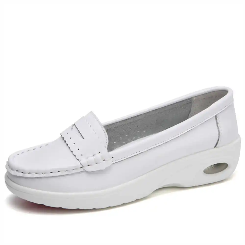 Thick Sole Slipon White Traine – Women'S Formal Wear Canada Bewertung und Preis
