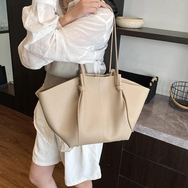 Branded Designer Shoulder Tote – Shoulder Bag Structured Bewertung und Preis