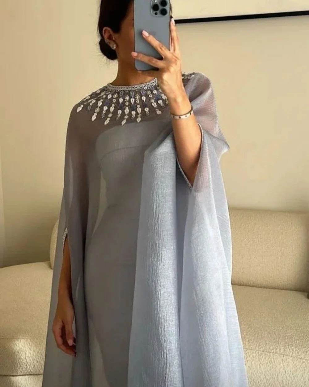 Customized Robes Saudi Arabia  – Women Formal Wear Dubai Bewertung und Preis