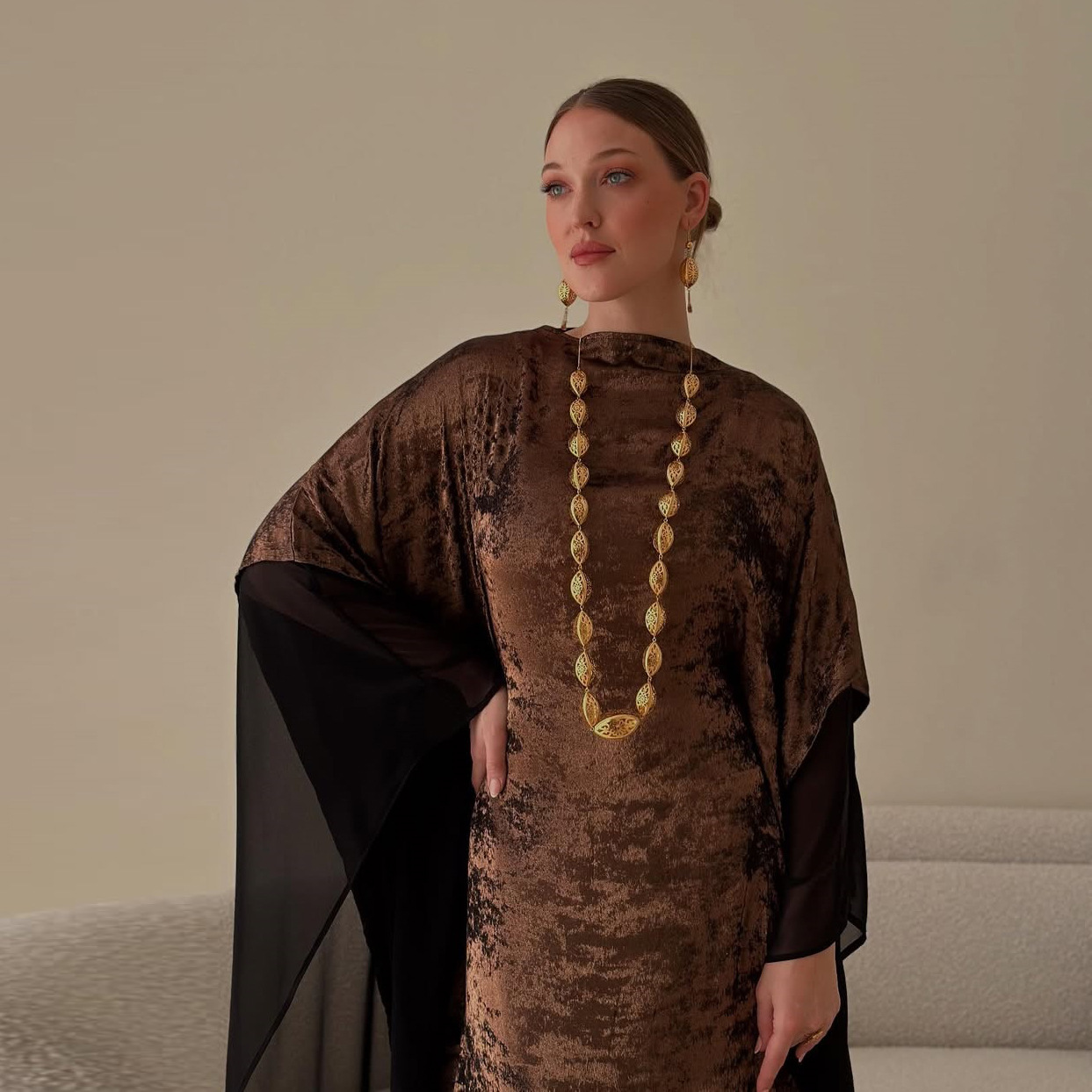 Modest Metallic Abaya Evening  – Women Formal Wear Dubai Bewertung und Preis