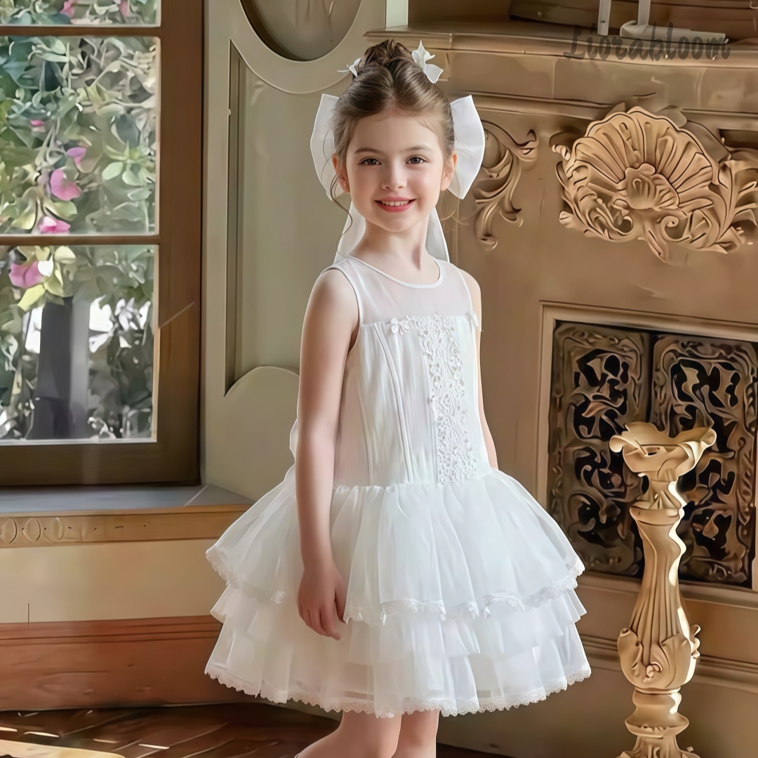 Girls' White Embroidered Forma – Formal Attire Woman Bewertung und Preis