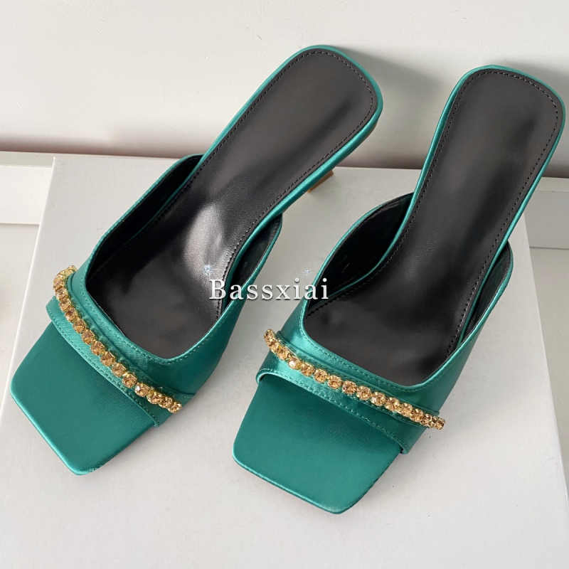 Crystal Narrow Band Chain Deco – Kitten Heel Women Bewertung und Preis