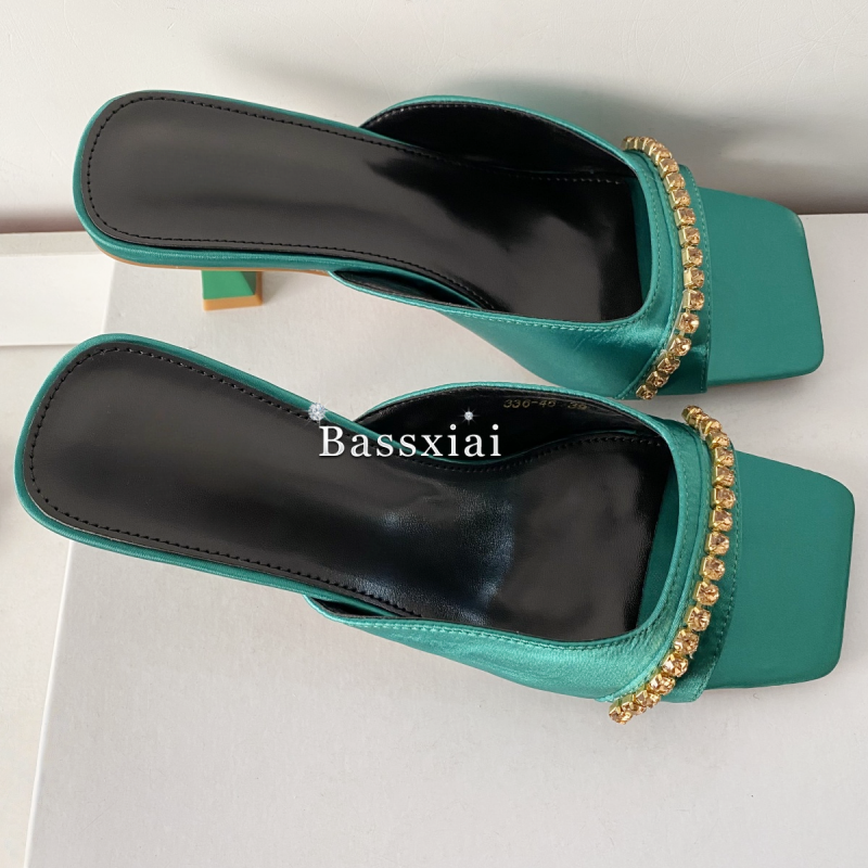 Crystal Narrow Band Chain Deco – Kitten Heel Women Bewertung und Preis