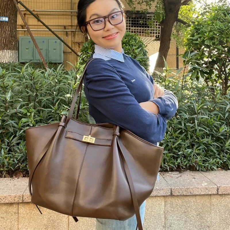 2026 Women's Summer Large Capa – Shoulder Bag Structured Bewertung und Preis