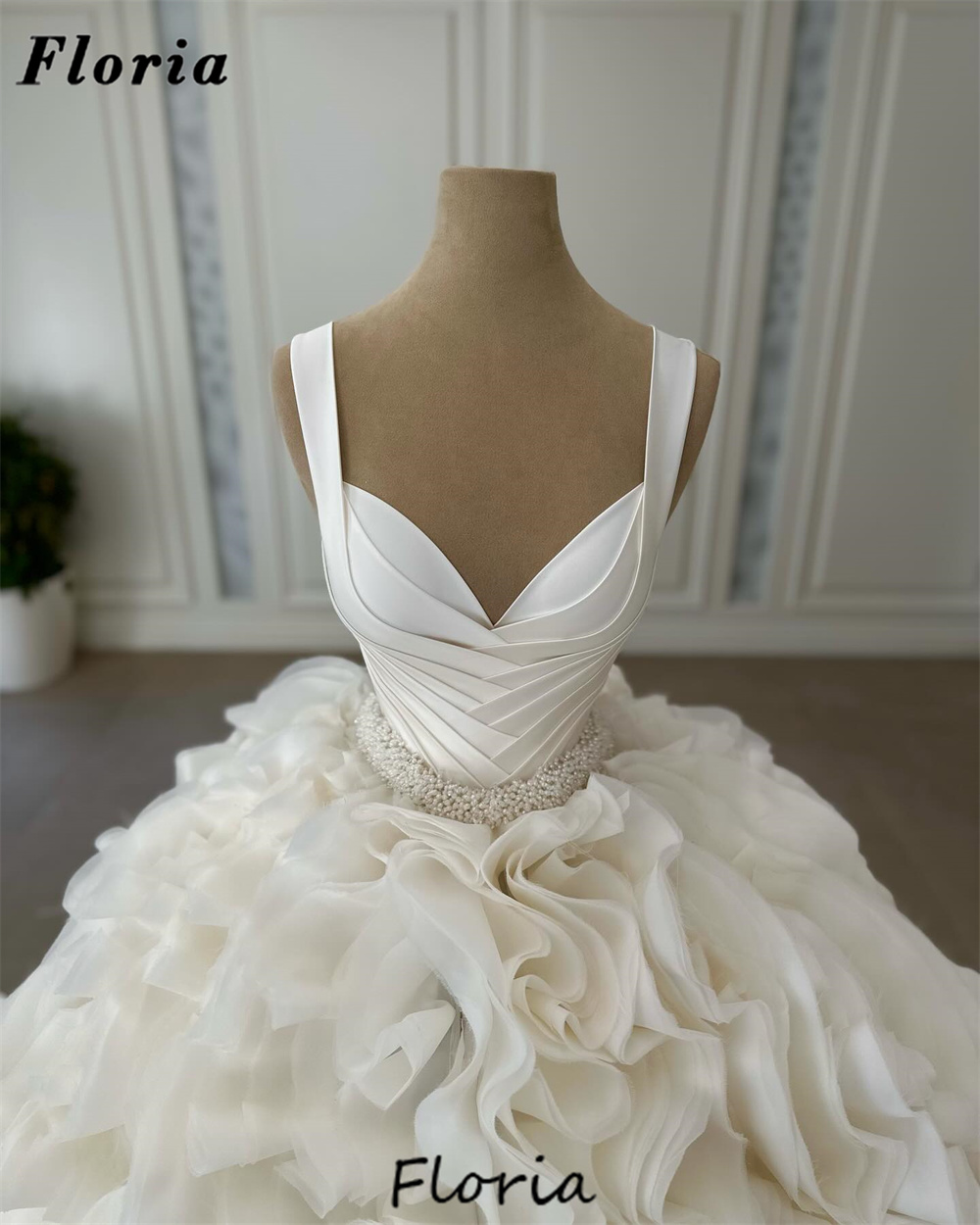 Ruffles Ball Gown Wedding Dres – Women Formal Wear Dubai Bewertung und Preis